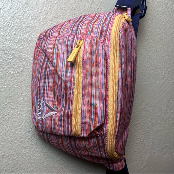 REBOOK vibrant striped belt bag with blue strap - Picture 8 of 8